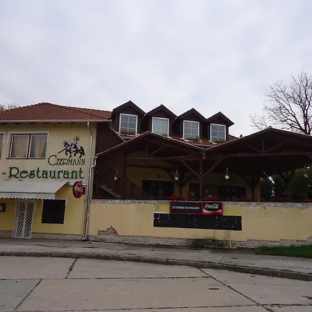 Gæstehus Czermann Panzio Es Etterem 3*