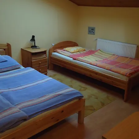 Czermann Panzio Es Etterem Oroszlány